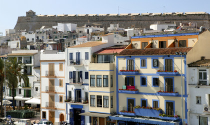 Similar image 8220595