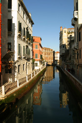 Similar image 8221352