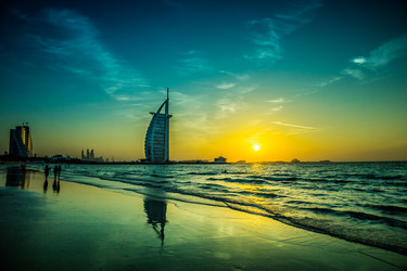 Similar image 8223530