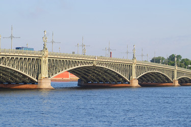 Similar image 8225340