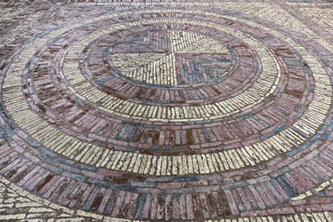 Similar image 8225439