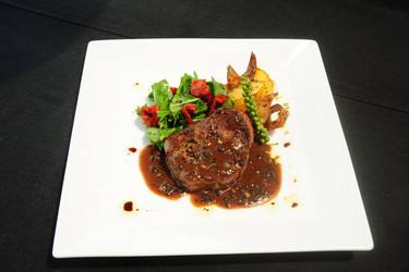 Similar image 8229824