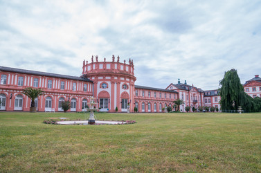 Similar image 8229863