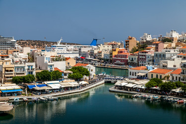 Similar image 8229960