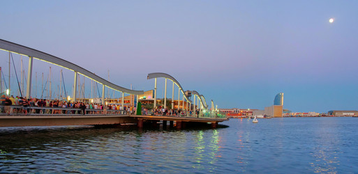 Similar image 8231950