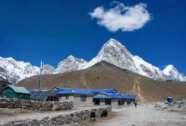 Similar image 8268975