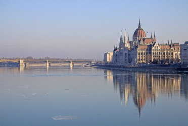 Similar image 8275569