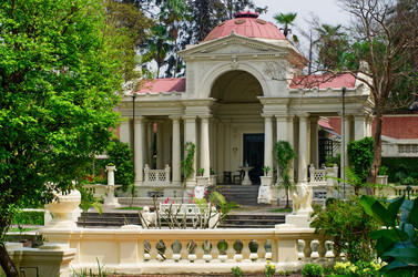 Similar image 8276873