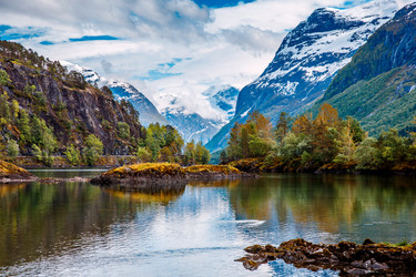 Similar image 8277344