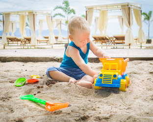 Similar image 8278065