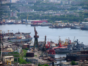 Волгоград, Россия, порт в Волгограде на реке Волга. Архитектура города - Svetlana4851