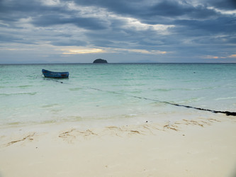 Similar image 8295136