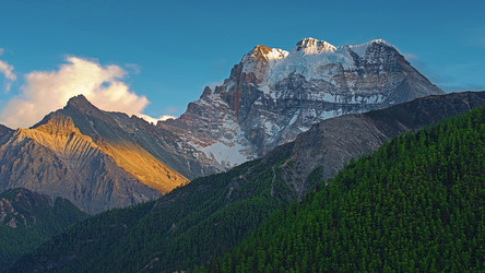 Similar image 8299942