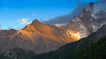 Similar image 8299948