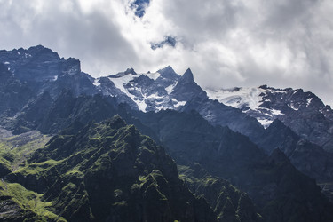 Similar image 8311447