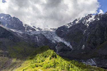 Similar image 8311449