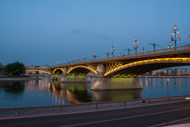 Similar image 8317033