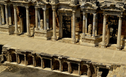 Similar image 8321084