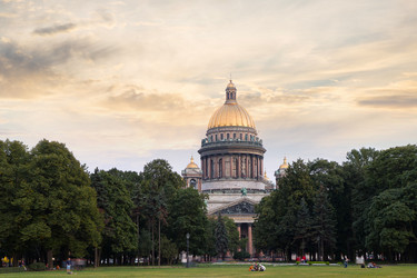 Similar image 8324647