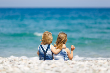 Similar image 8326375