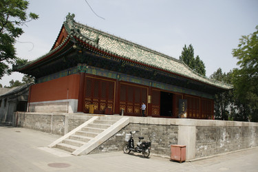 Similar image 8327352