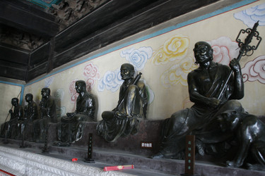 Similar image 8327366