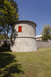 Similar image 8344951