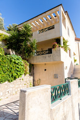 Similar image 8350733