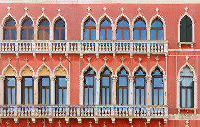 Similar image 8351696