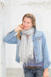 Similar image 8353575