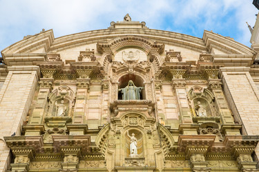 Similar image 8356138