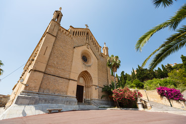 Similar image 8357684