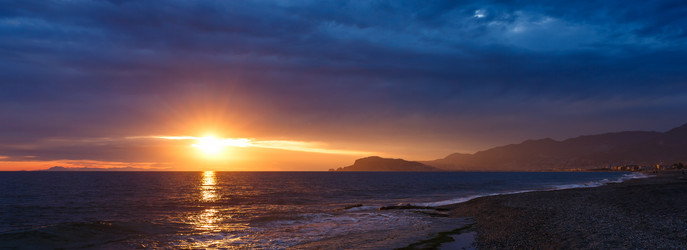 Similar image 8384953