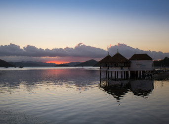 Similar image 8387336