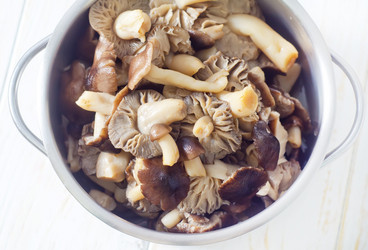 Similar image 8389073