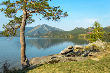 Similar image 8390905