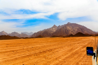 Similar image 8441655