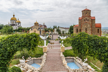 Similar image 8453880