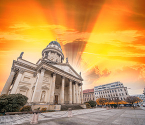 Similar image 8461451