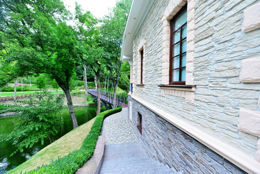 Similar image 8463109