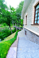 Similar image 8463110