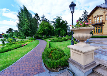 Similar image 8464036