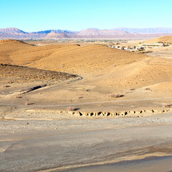 Similar image 8466042