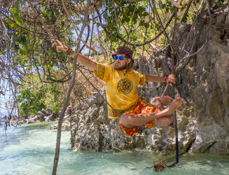 Similar image 8466088