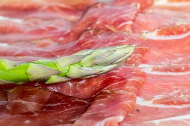 Similar image 8467363