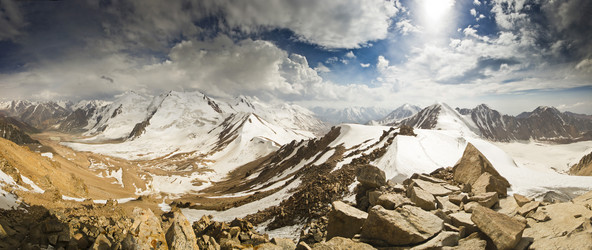 Similar image 8468424