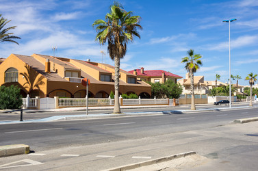 Similar image 8471335