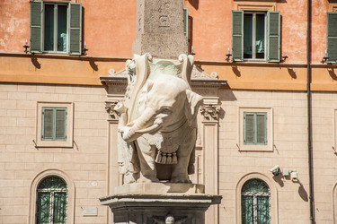 Similar image 8481835