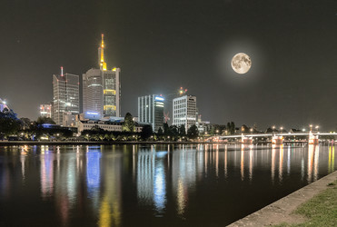 Similar image 8491840