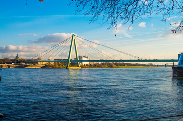 Similar image 8495372